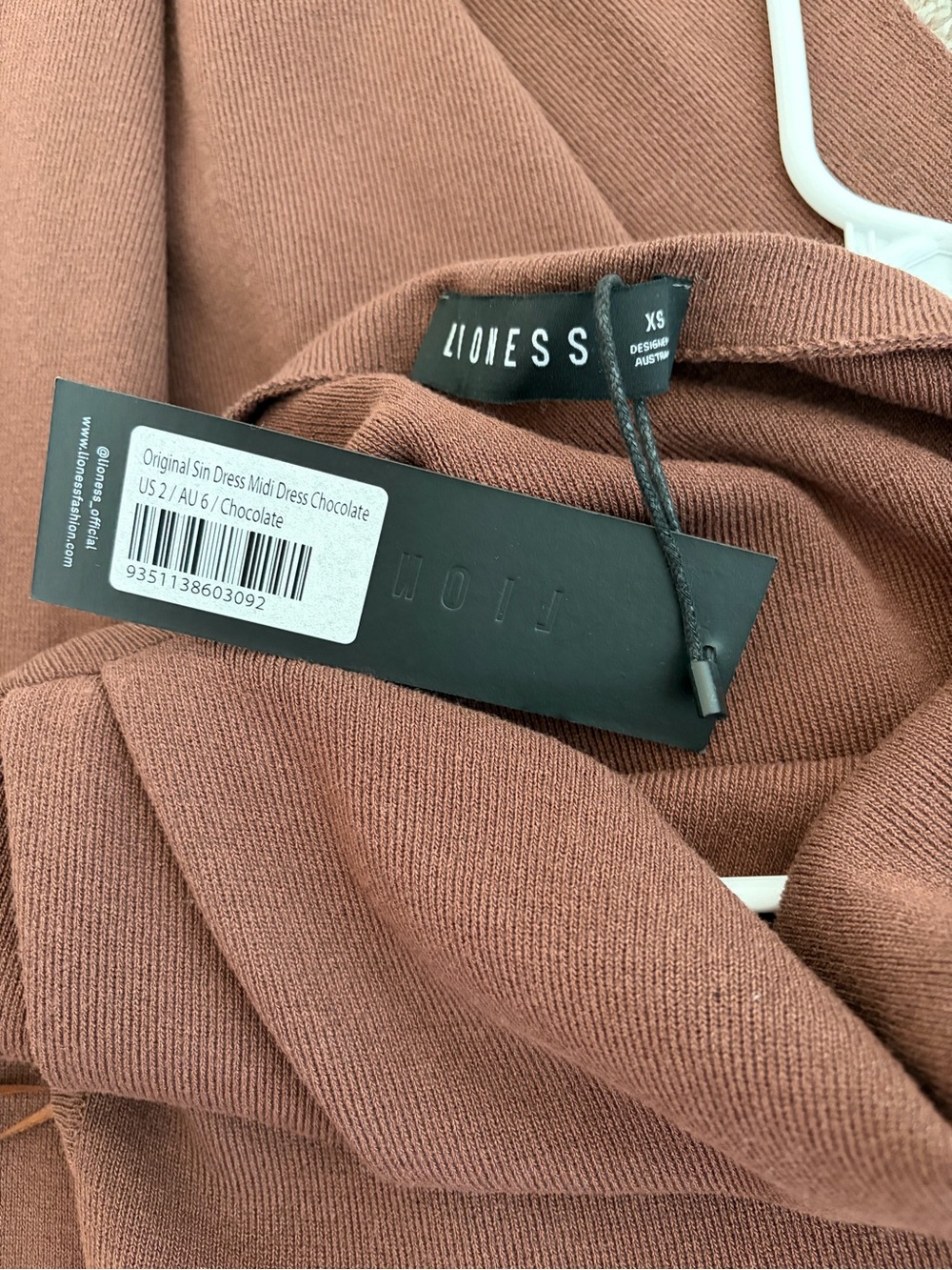 Lioness Brown One-Shoulder Ruched Maxi Dress - Picture 6 of 7